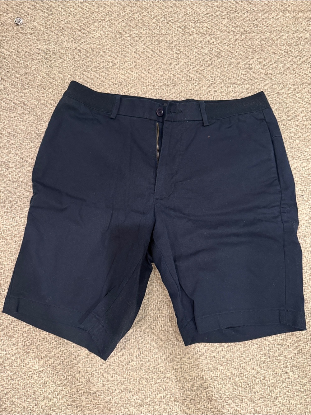 Vince Men's Navy Flat-Front Shorts